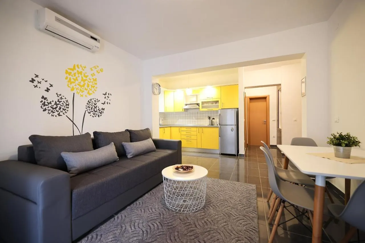 Luxury Villa Nada With Pool Petrčane Apartment